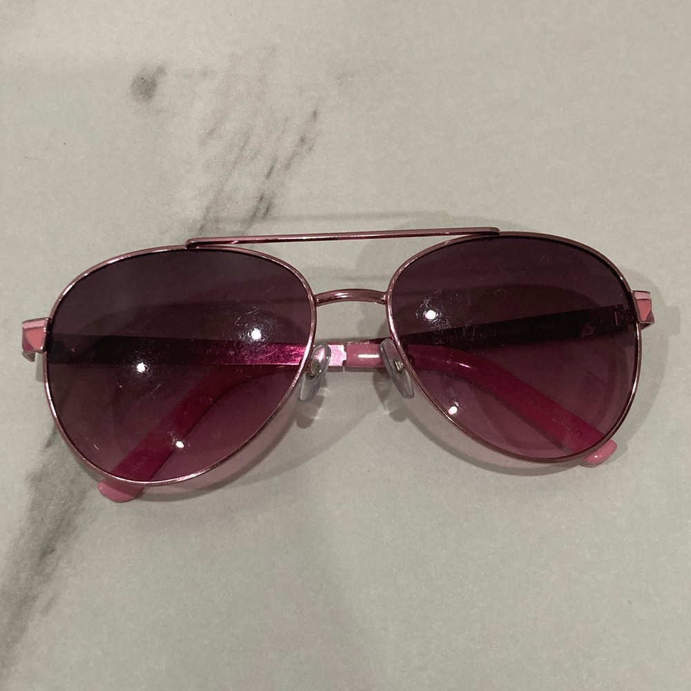 Foster Grant Pink Aviator Sunglasses with Tinted Lenses